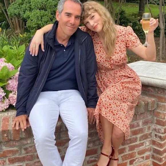 Christy Dawn- Dawn Dress in (Sold Out Taylor Swift Colourway) Mandarin Ditzy - Picture 1 of 3